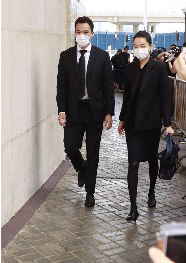 齊嬌最新時尚風(fēng)采，潮流魅力一覽無余