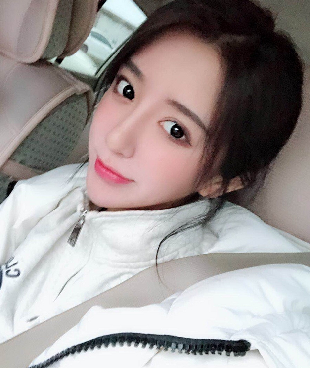 紅人網(wǎng)最新動(dòng)態(tài)，學(xué)習(xí)變化，自信助力夢(mèng)想實(shí)現(xiàn)