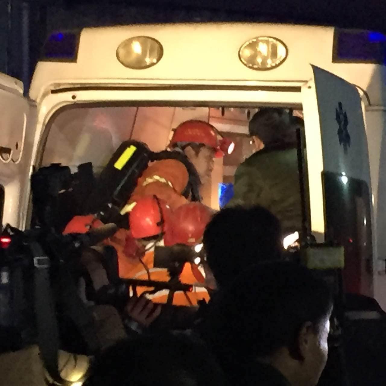 擔(dān)水溝最新動(dòng)態(tài)，變化中的力量與自信成就感的展現(xiàn)